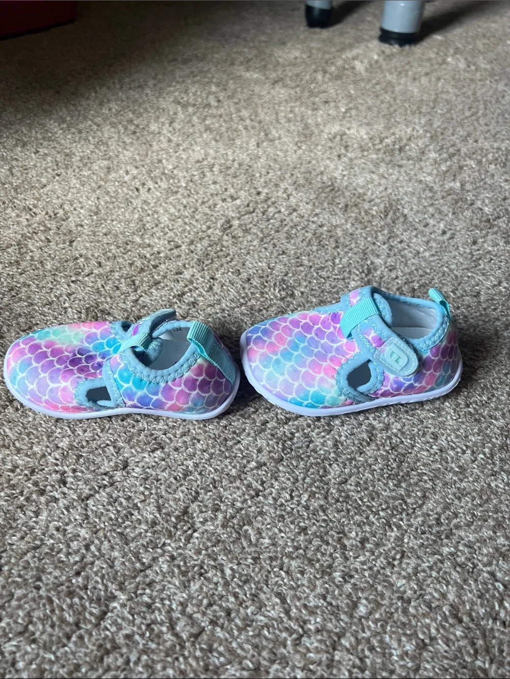 Toddler 5 in length Mermaid-Scale Water Shoes - Blue Pink Purple
